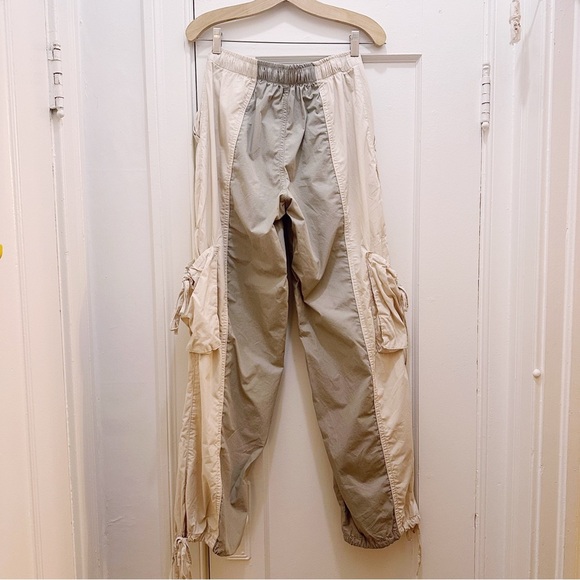 Zara Colorblocked Parachute Pants Tan Army Green Tie Waist - Picture 2 of 5